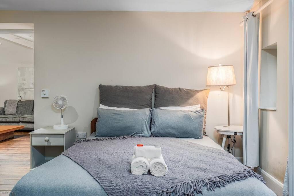 Smart-Home In Original Victorian Building Bristol Exterior photo